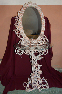Столик с зеркалом - Изображение #1, Объявление #570225