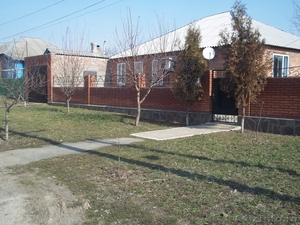 Продаётся дом с мебелью.