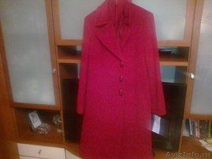 Красное шерстяное пальто - Изображение #1, Объявление #778007