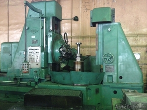 Продам зубофрезерный станок 5А342,  токарно - карусельный 1525.