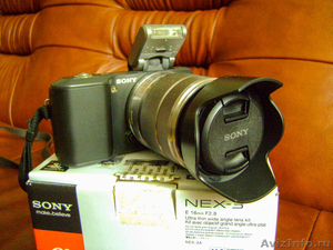 Sony Alpha NEX-3 c двумя объективами  - Изображение #2, Объявление #1031360