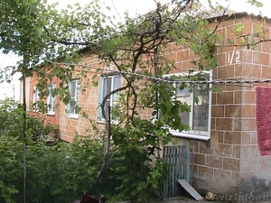 продается 1/2 дома в с. Красноярское