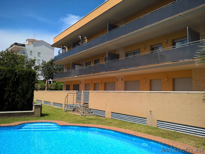 Недорогие квартиры нового комплекса с бассейном на побережье Коста Дорада - Изображение #1, Объявление #1449161